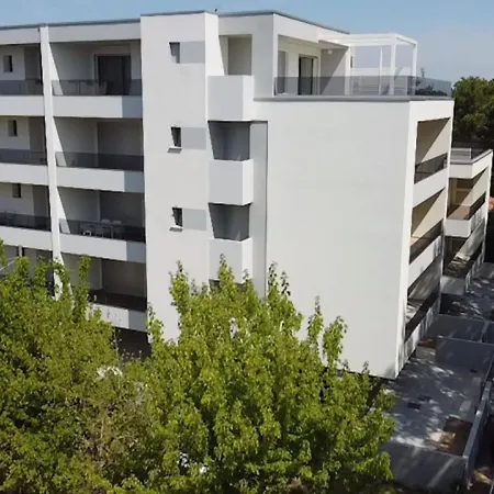 Cozy Flat 300m From The * بيبيوني